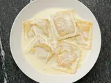 Ravioli di Zucca e Formaggio di Capra Panna e Parmiggiano