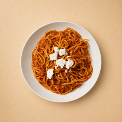 Spaghetti Fatti in Casa Ragù e Ricotta