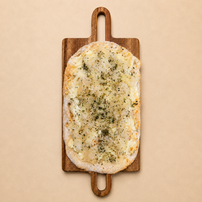 Pinsa Mozzarella Cipolla 